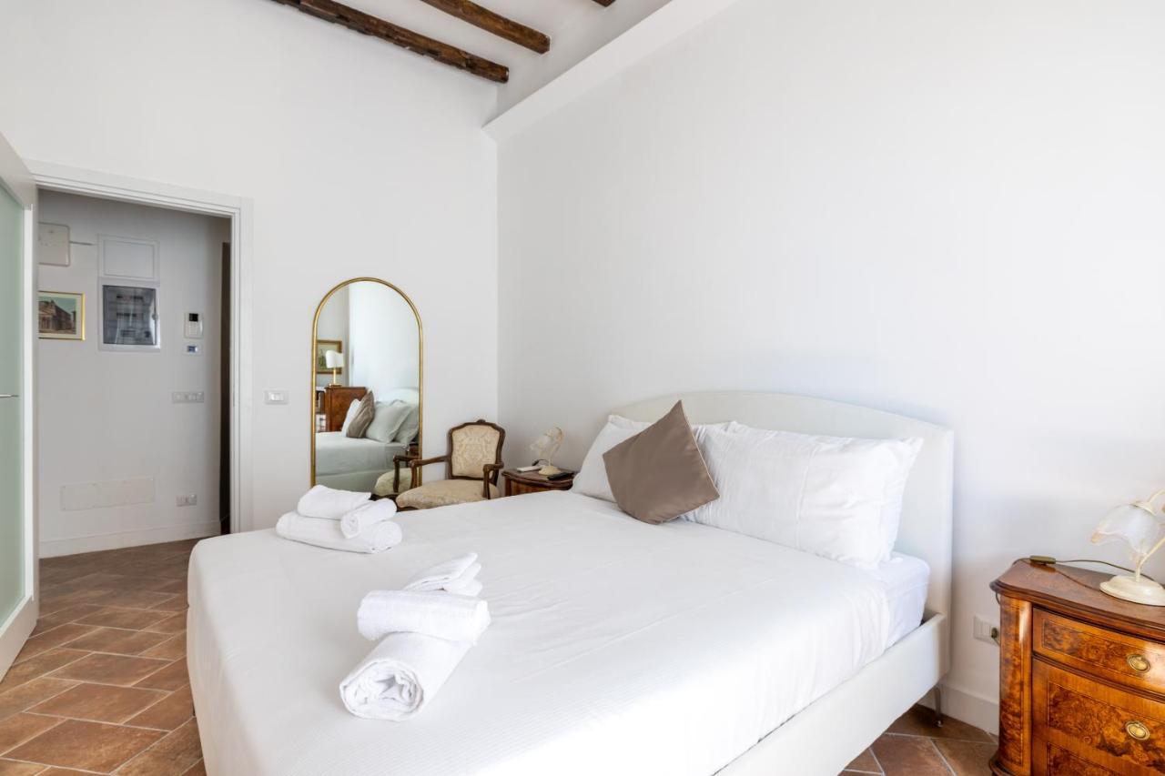 Pantheon House By Varental Rome Bagian luar foto