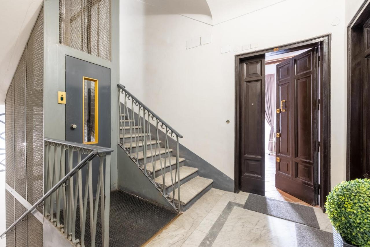 Pantheon House By Varental Rome Bagian luar foto
