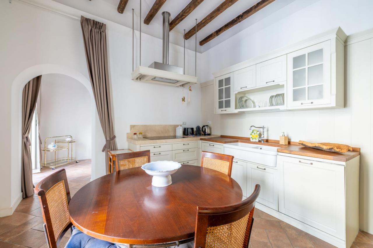 Pantheon House By Varental Rome Bagian luar foto