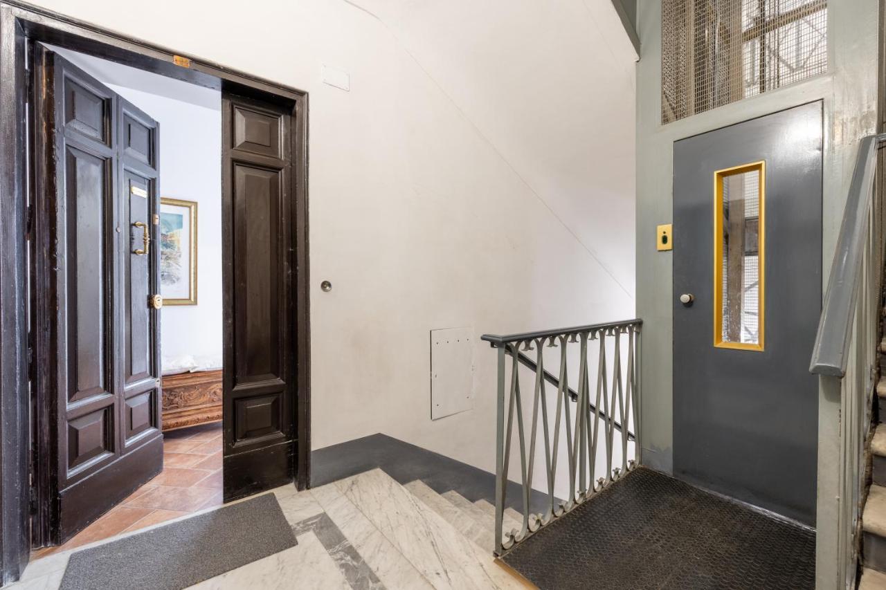 Pantheon House By Varental Rome Bagian luar foto